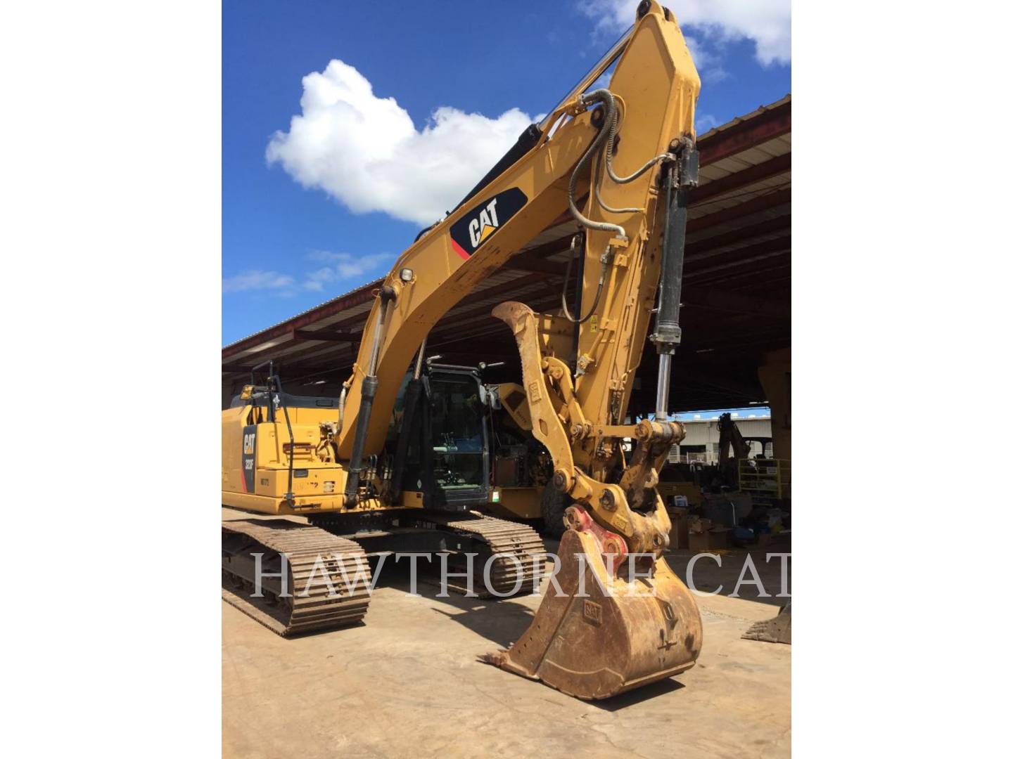 2016 Caterpillar 323F TH Excavator