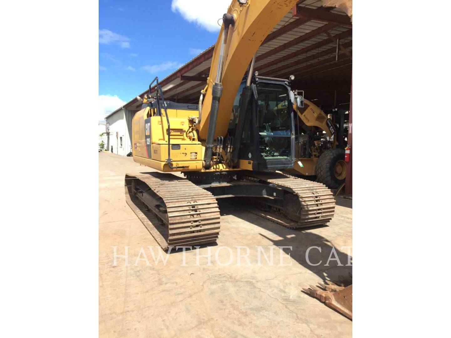 2016 Caterpillar 323F TH Excavator