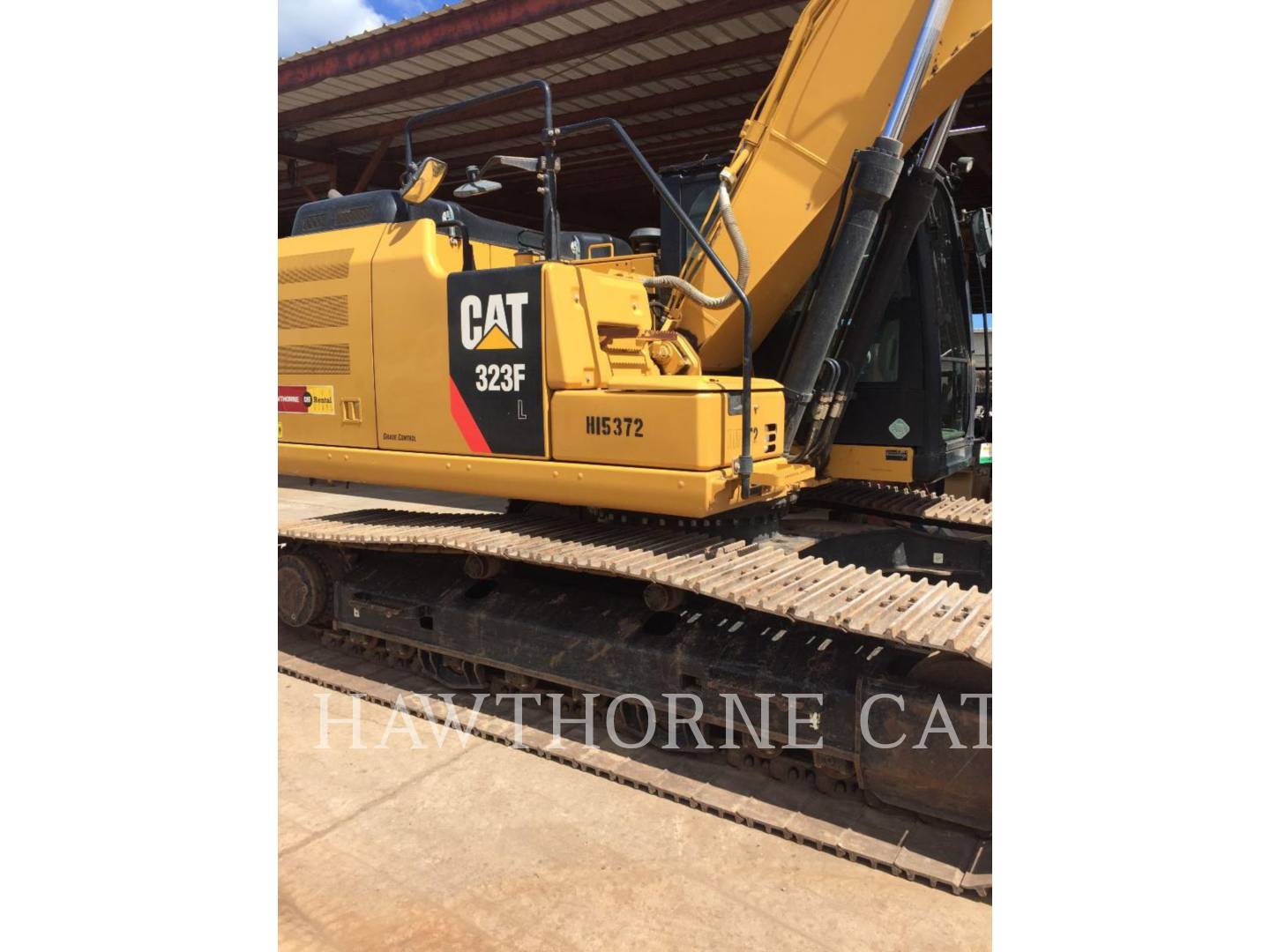 2016 Caterpillar 323F TH Excavator