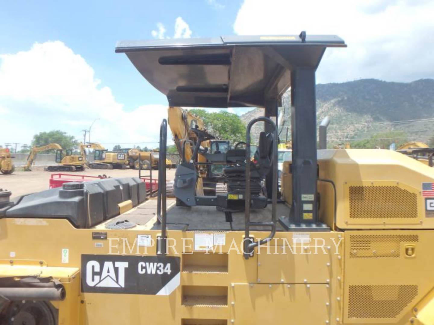 2013 Caterpillar CW34 Compactor