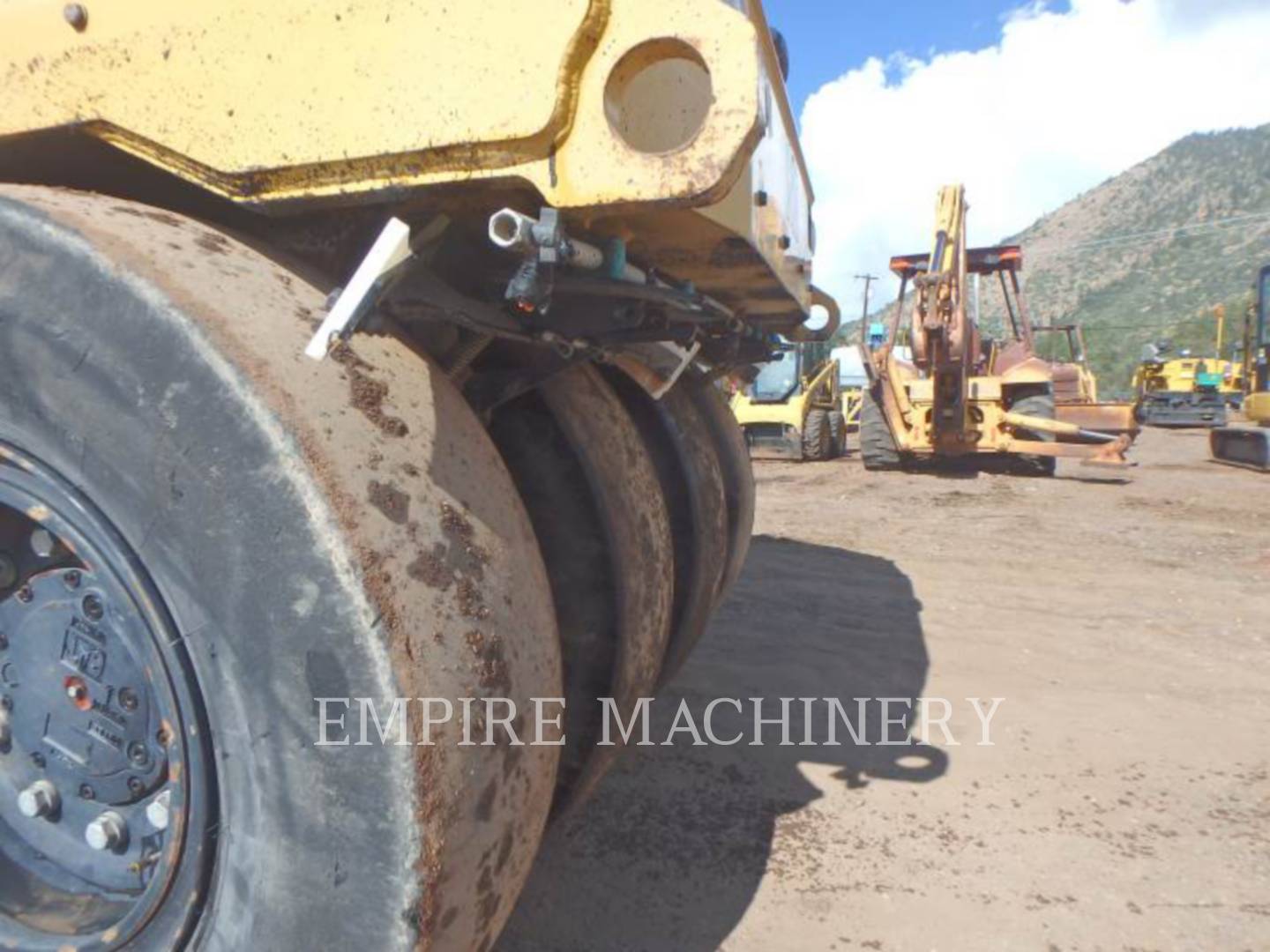 2013 Caterpillar CW34 Compactor