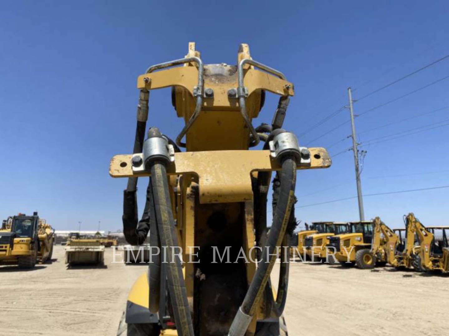 2016 Caterpillar 450F 4EOM Tractor Loader Backhoe