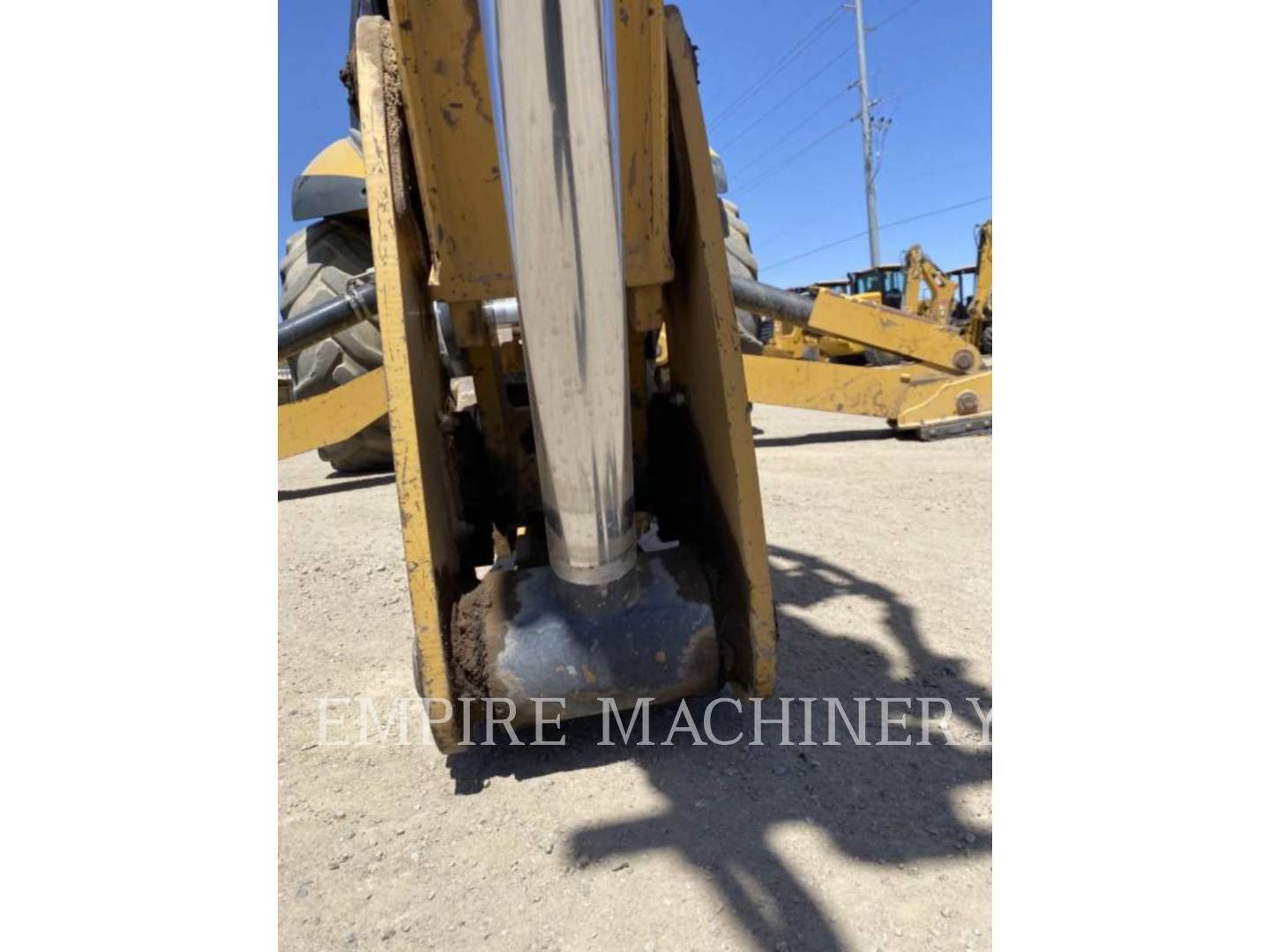 2016 Caterpillar 450F 4EOM Tractor Loader Backhoe