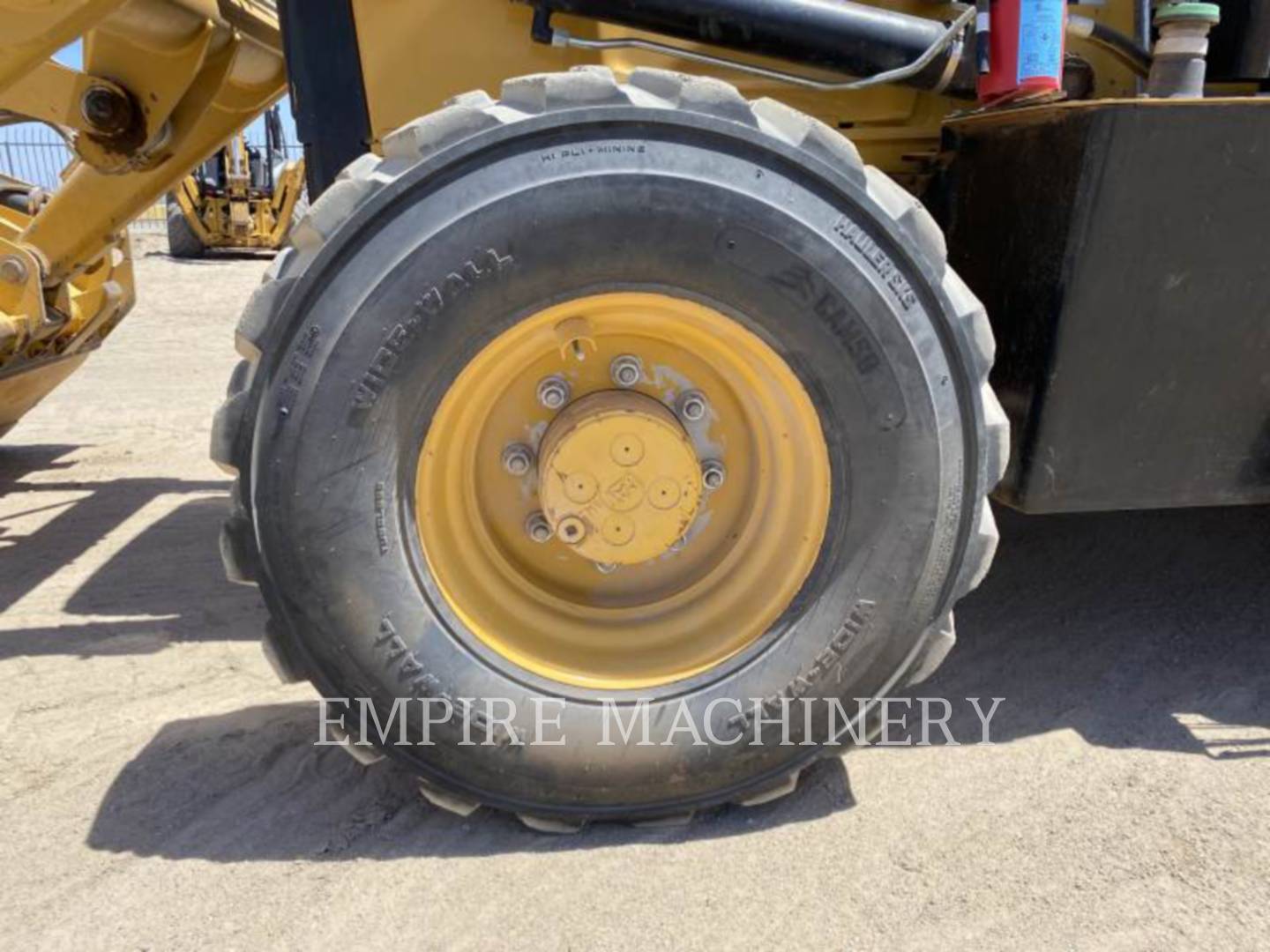 2016 Caterpillar 450F 4EOM Tractor Loader Backhoe