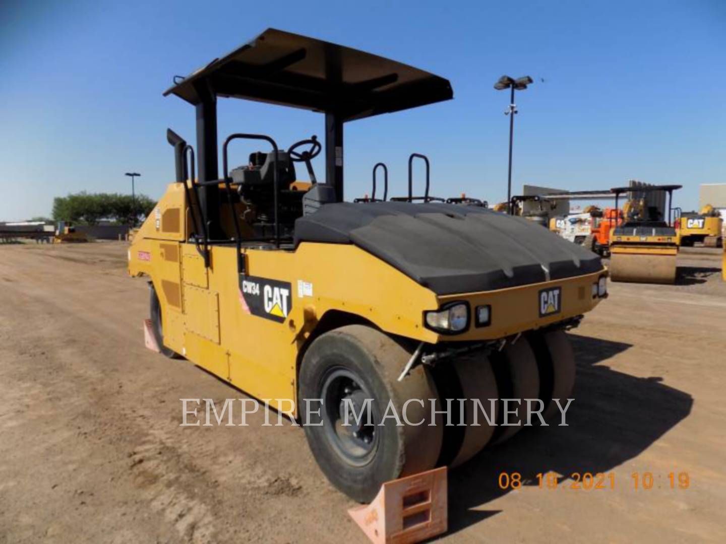 2017 Caterpillar CW34 Compactor