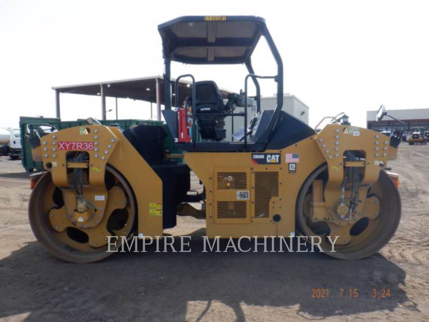 2017 Caterpillar CB66B TR Vibratory Double