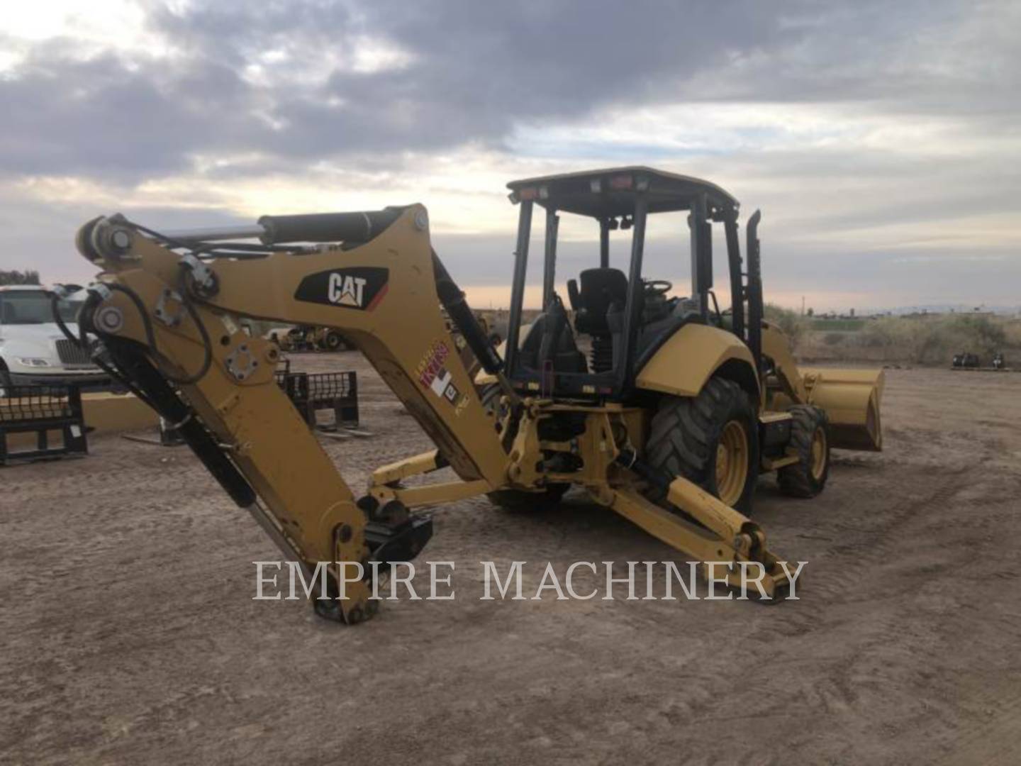 2016 Caterpillar 420F2 4EO Tractor Loader Backhoe