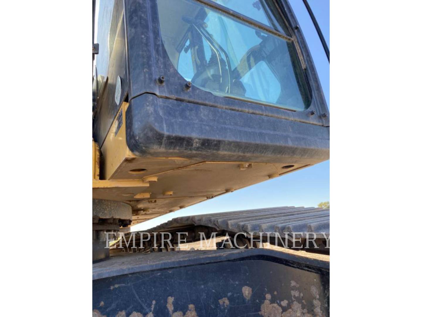 2016 Caterpillar 330FL LRTR Excavator