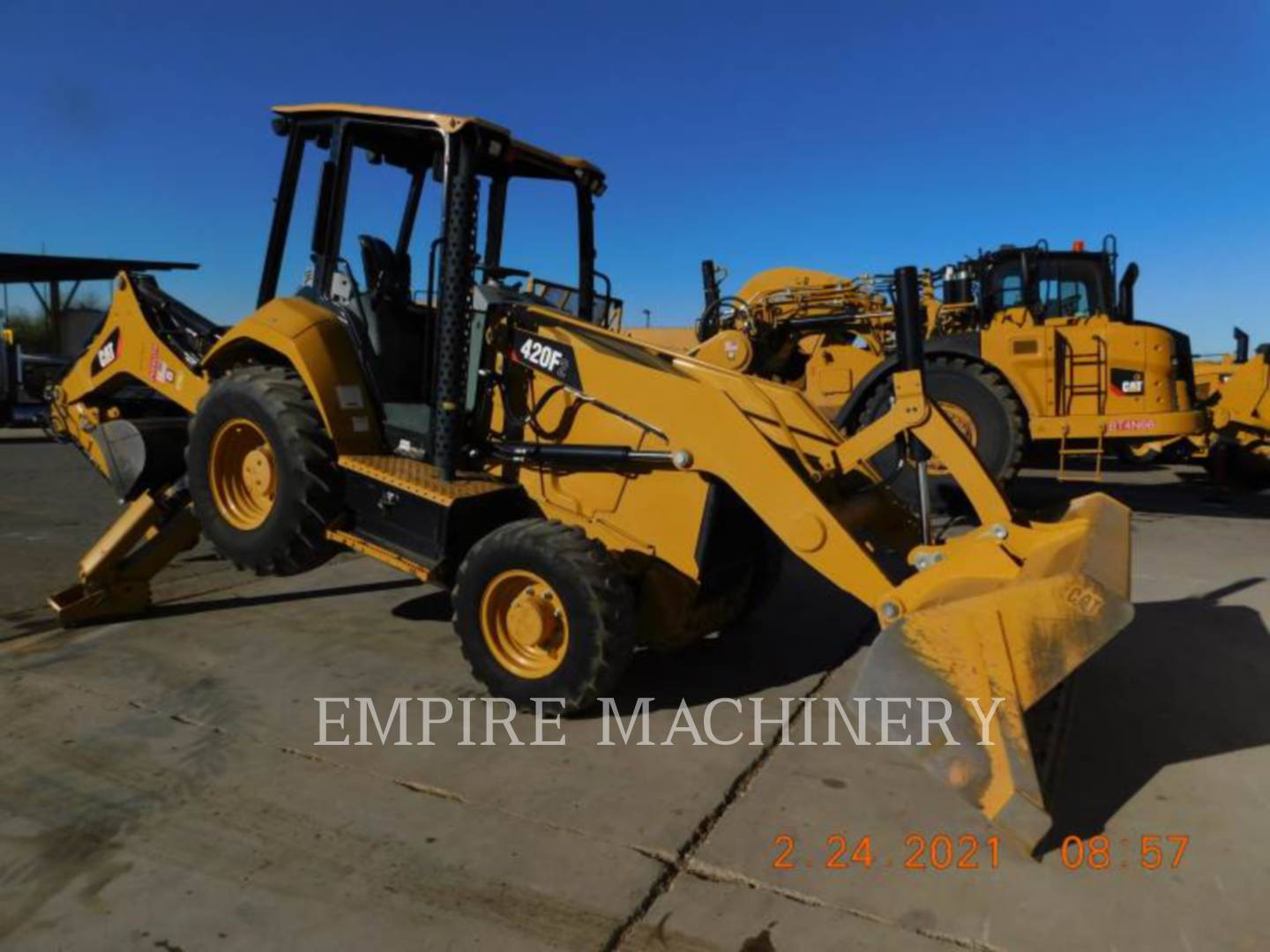 2017 Caterpillar 420F2 HRC Tractor Loader Backhoe