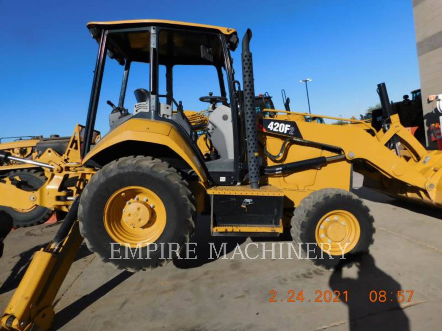 2017 Caterpillar 420F2 HRC Tractor Loader Backhoe