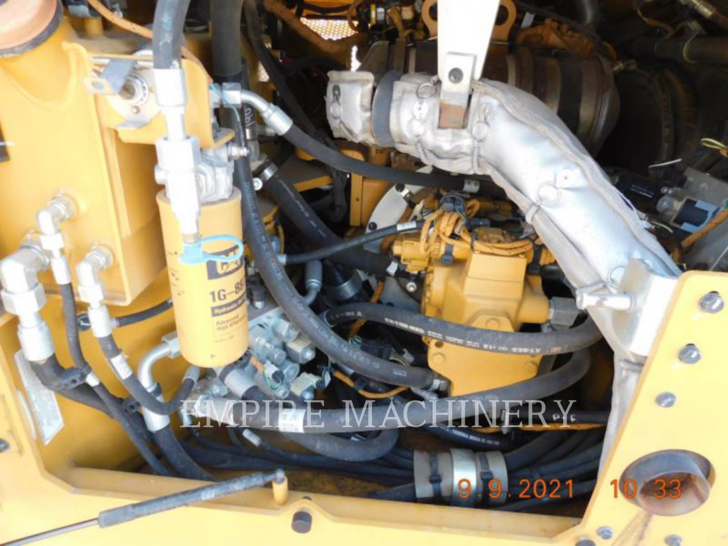 2017 Caterpillar CB7 Vibratory Double