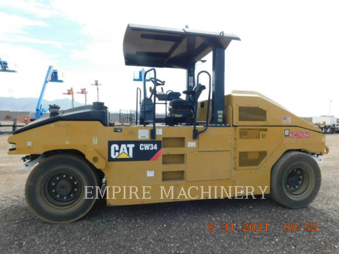 2018 Caterpillar CW34 Compactor