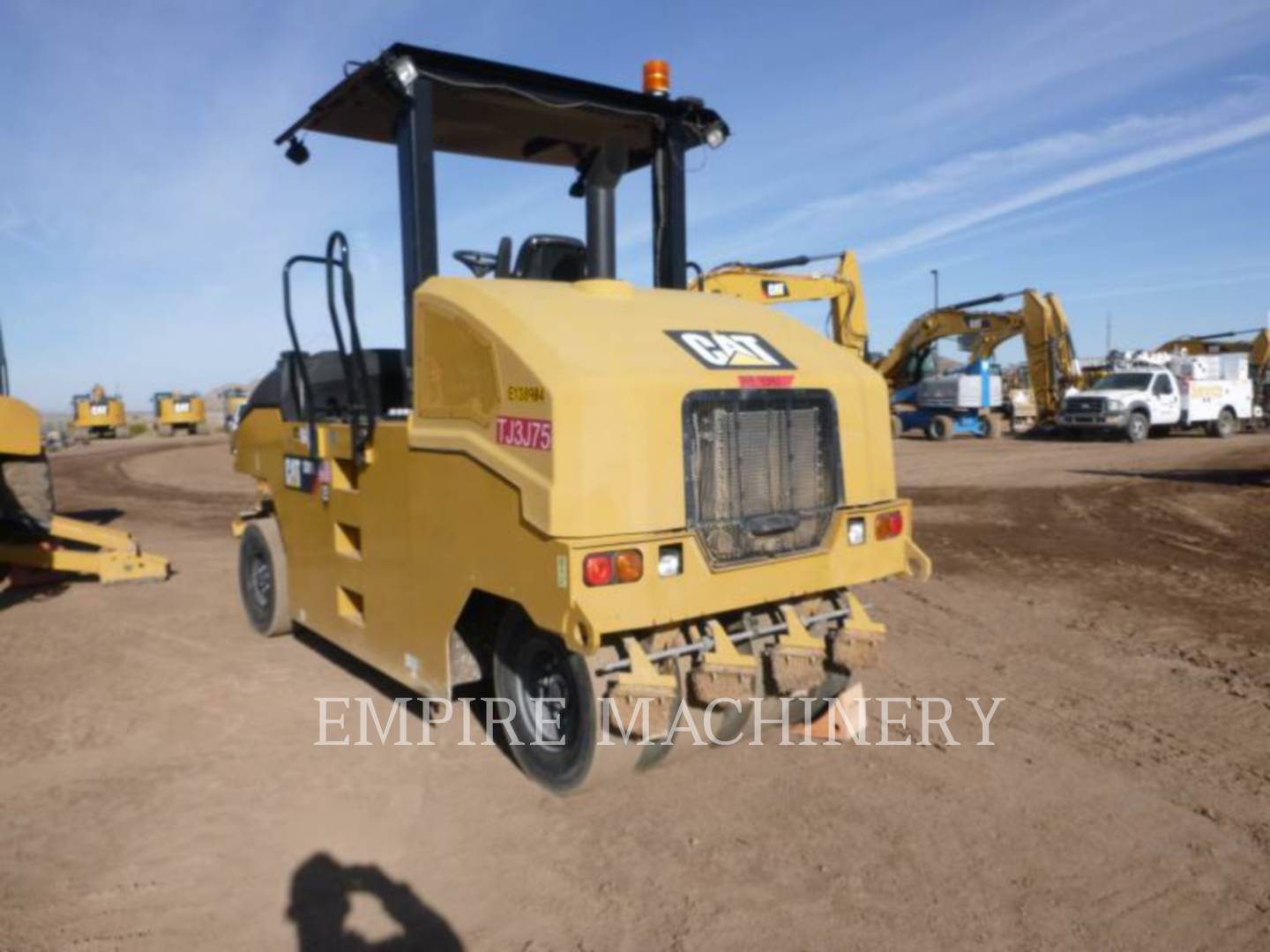 2018 Caterpillar CW16 Compactor