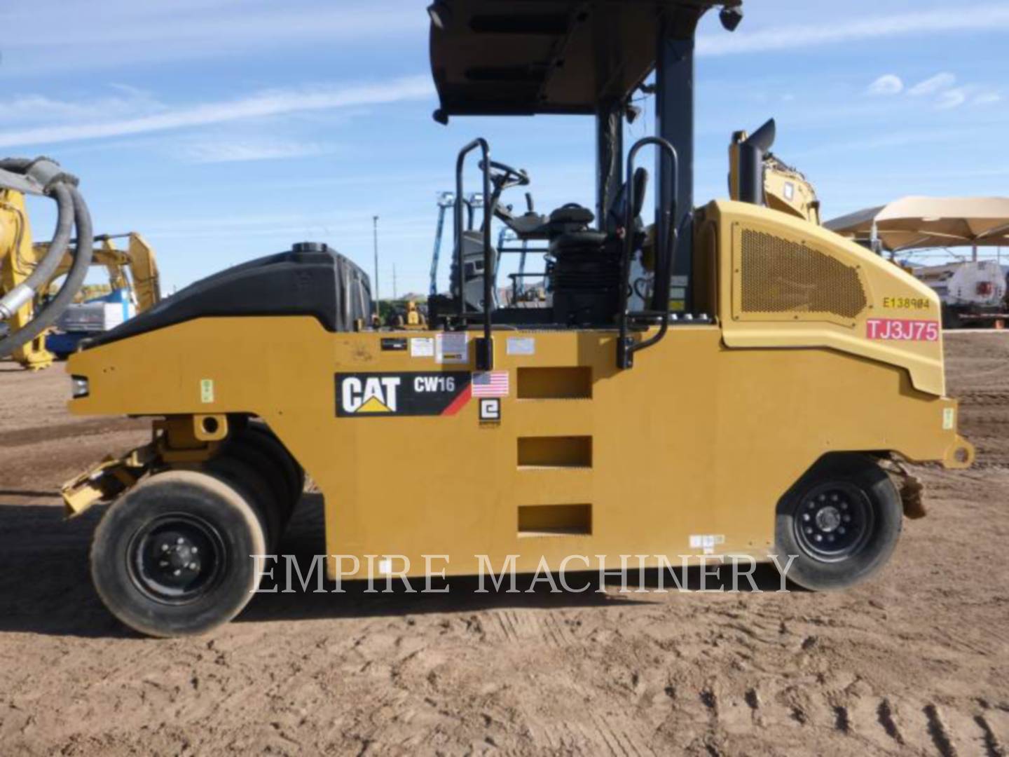 2018 Caterpillar CW16 Compactor