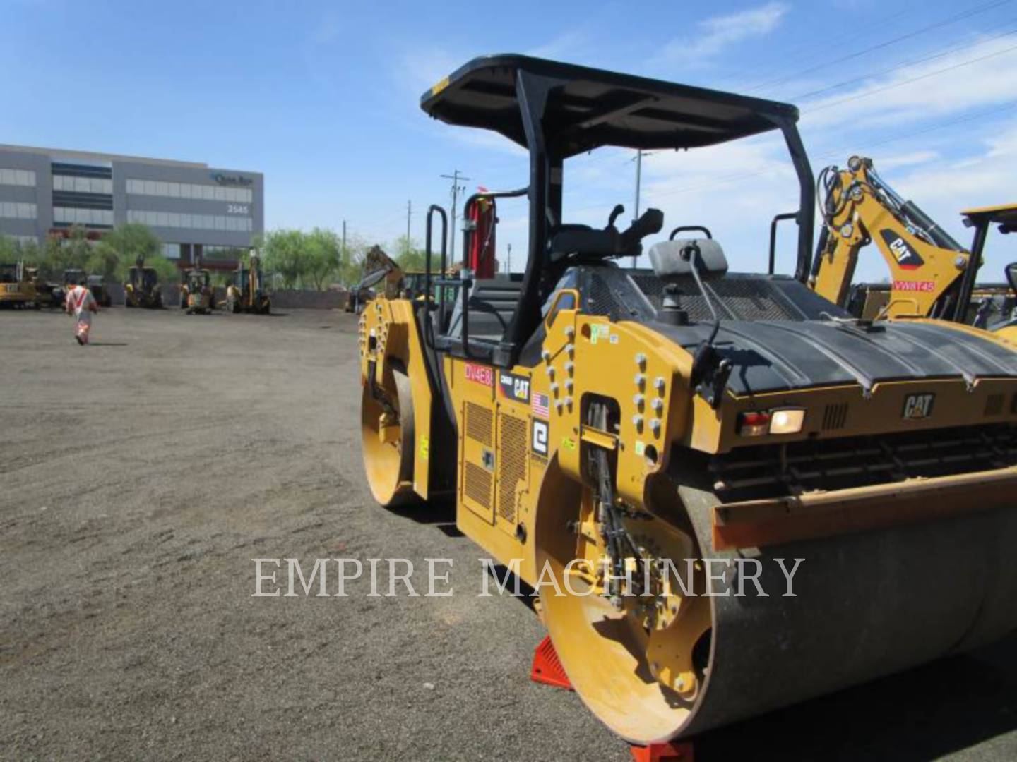 2018 Caterpillar CB66B Vibratory Double