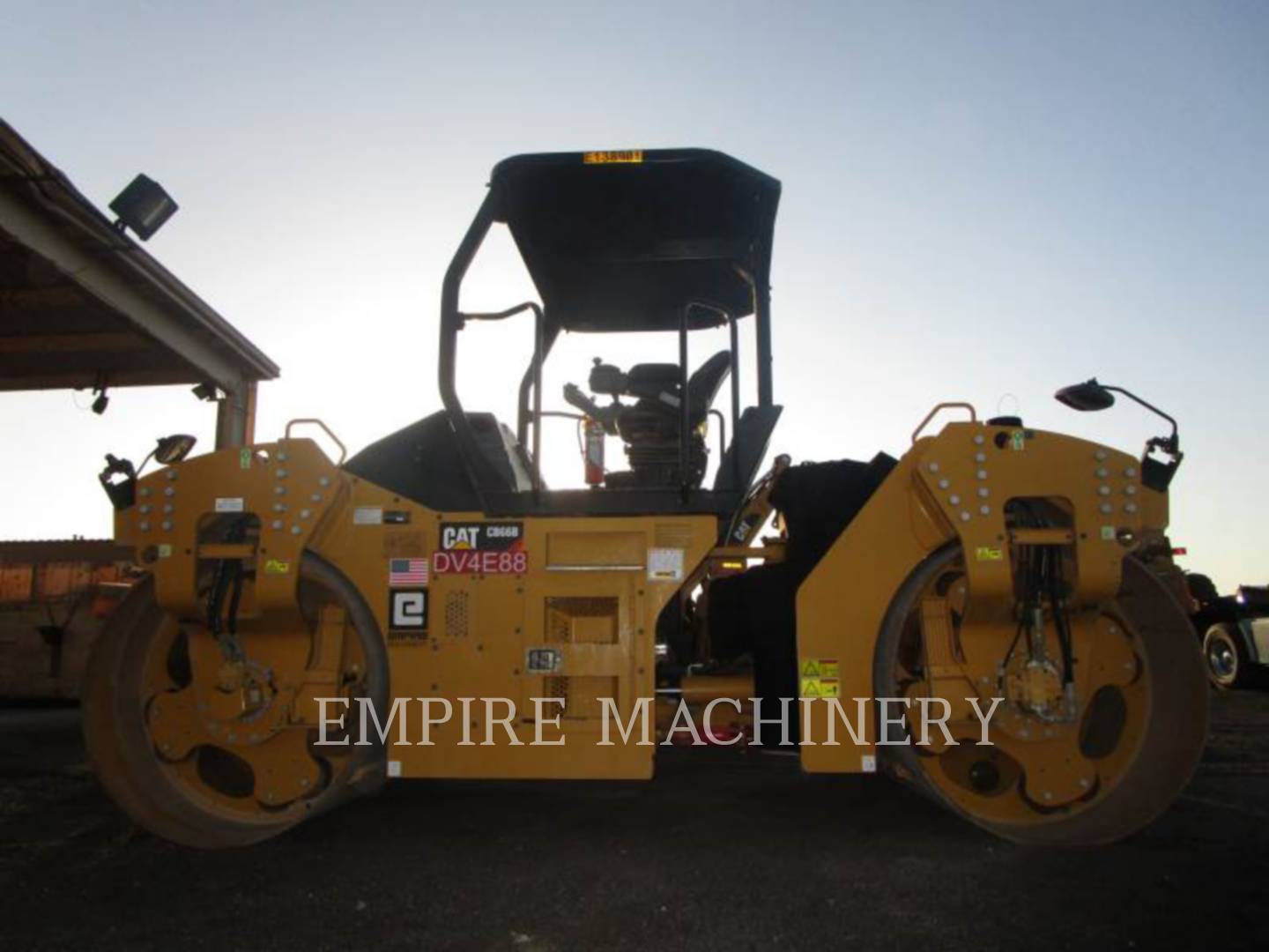 2018 Caterpillar CB66B Vibratory Double