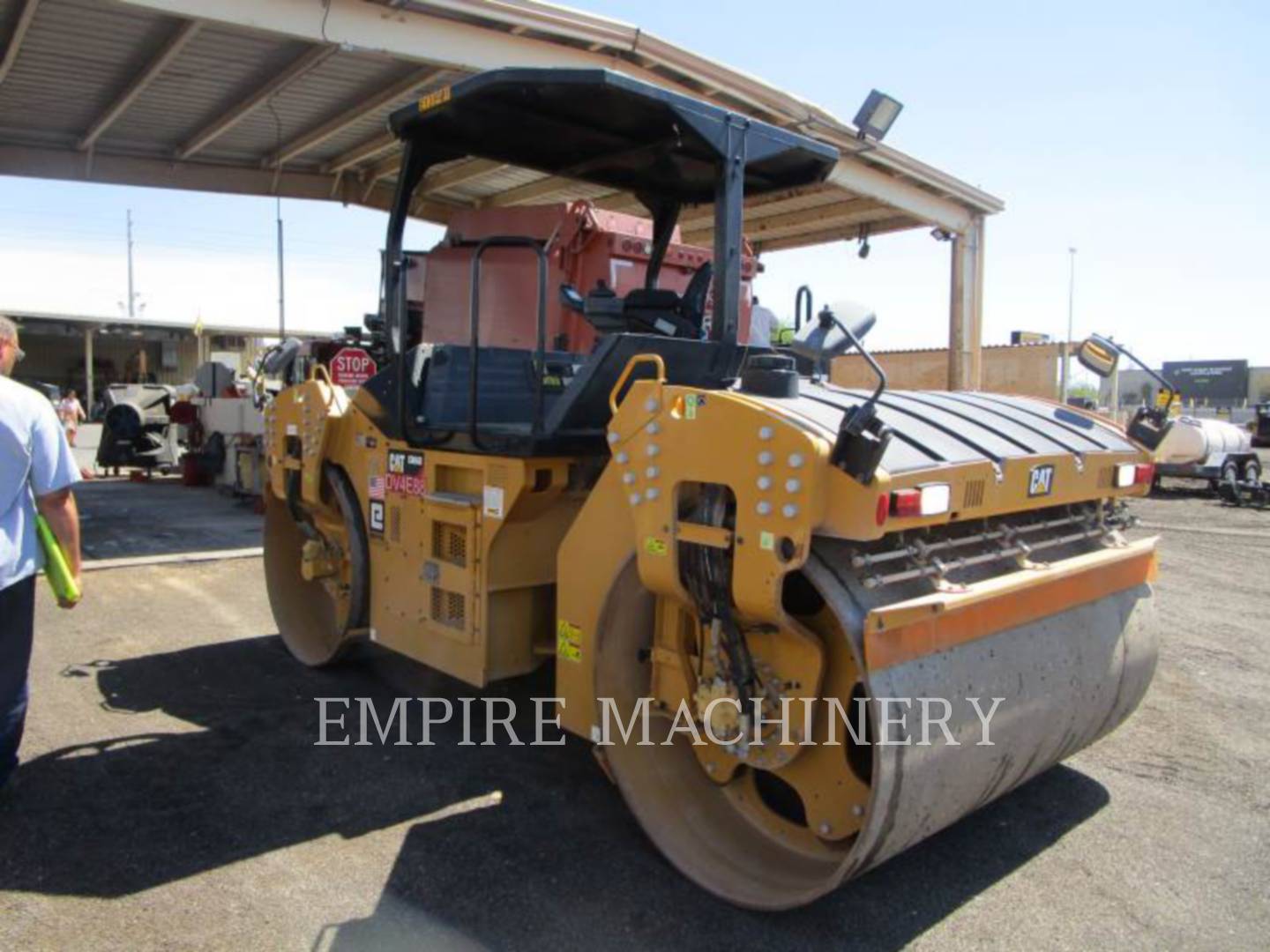 2018 Caterpillar CB66B Vibratory Double