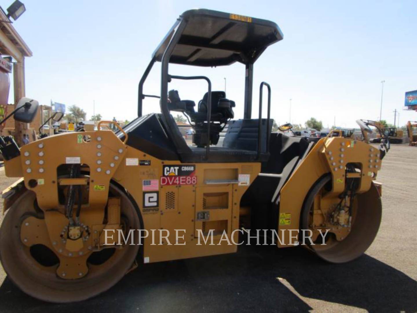 2018 Caterpillar CB66B Vibratory Double