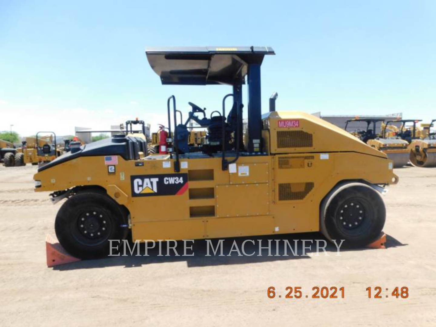 2018 Caterpillar CW34 Compactor