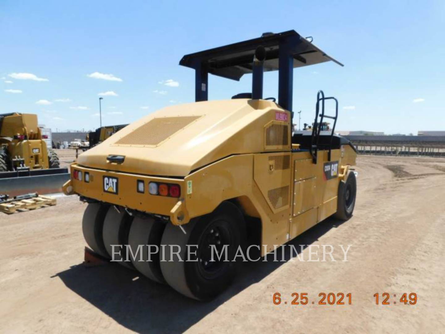 2018 Caterpillar CW34 Compactor