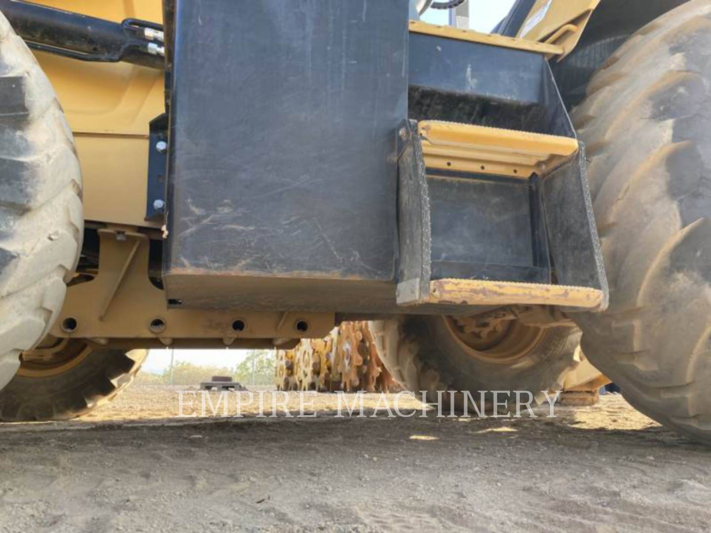 2018 Caterpillar 415F2 4EOP Tractor Loader Backhoe