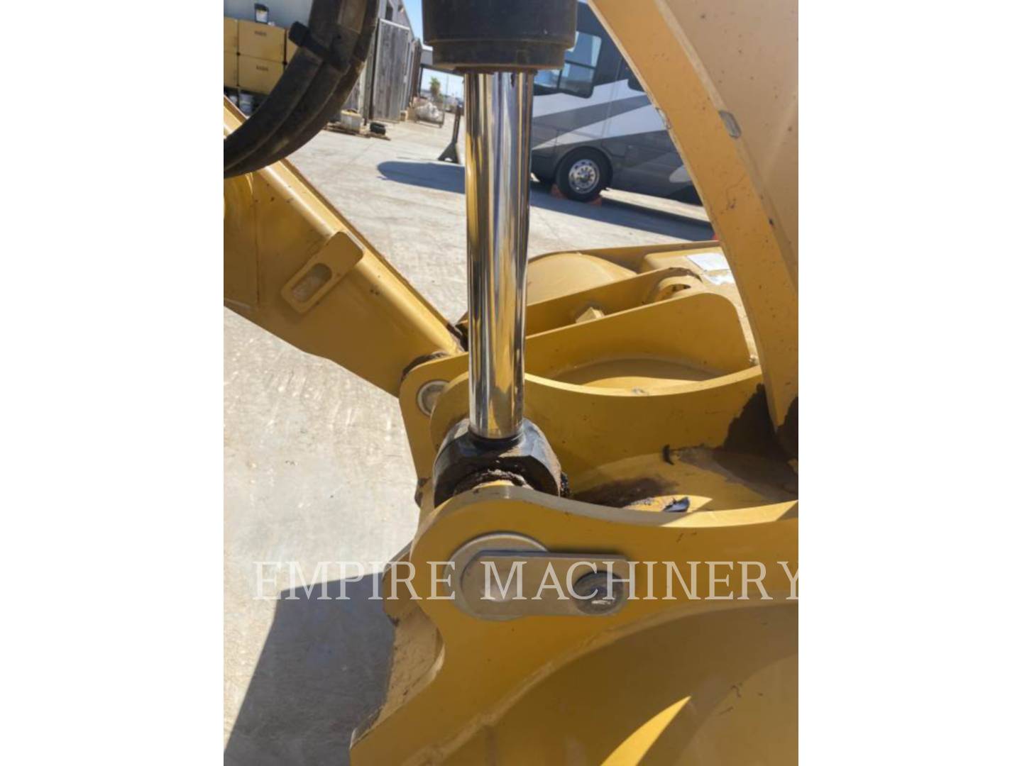 2018 Caterpillar 415F2 4EOP Tractor Loader Backhoe