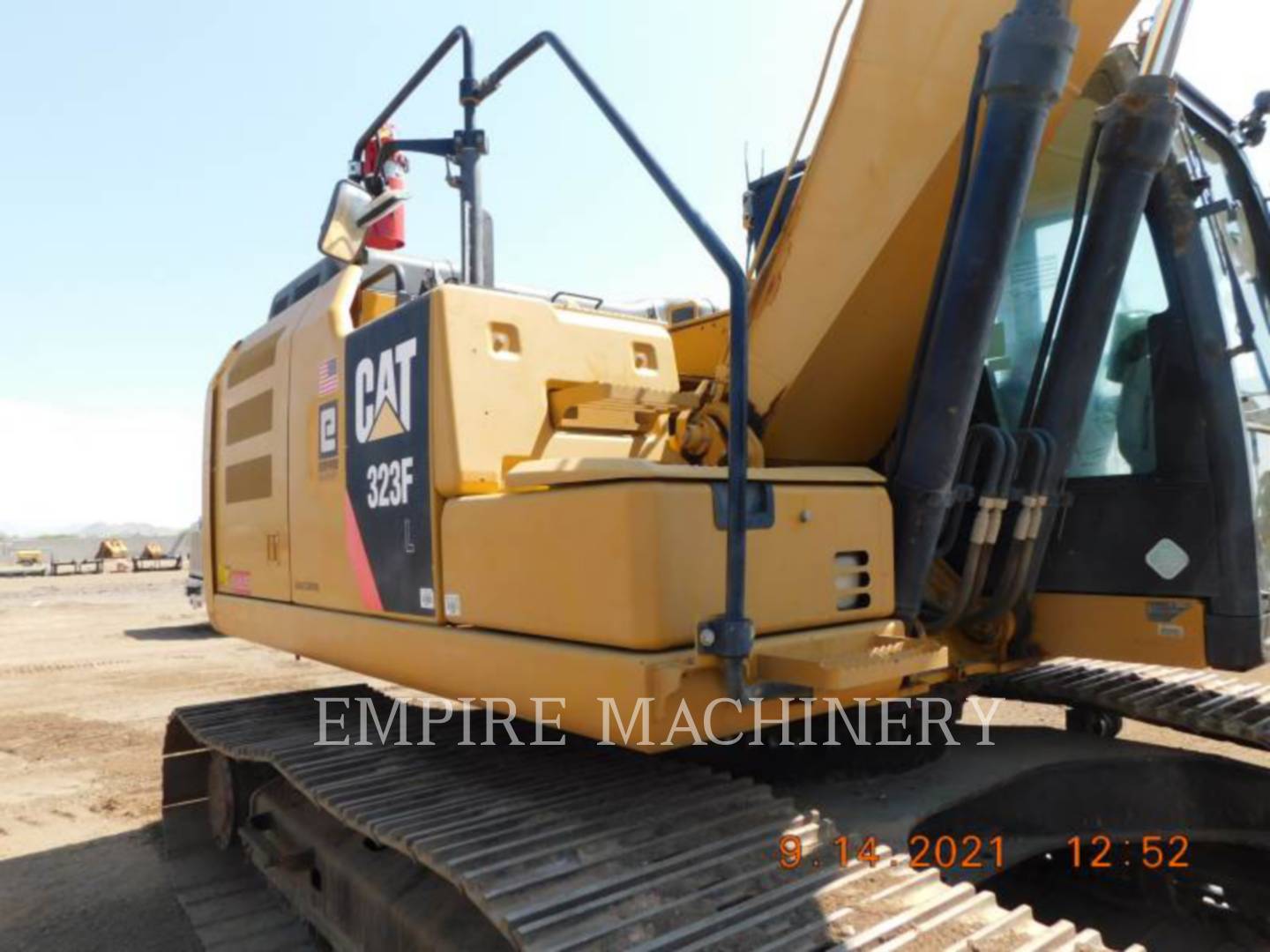 2015 Caterpillar 323FL   TR Excavator