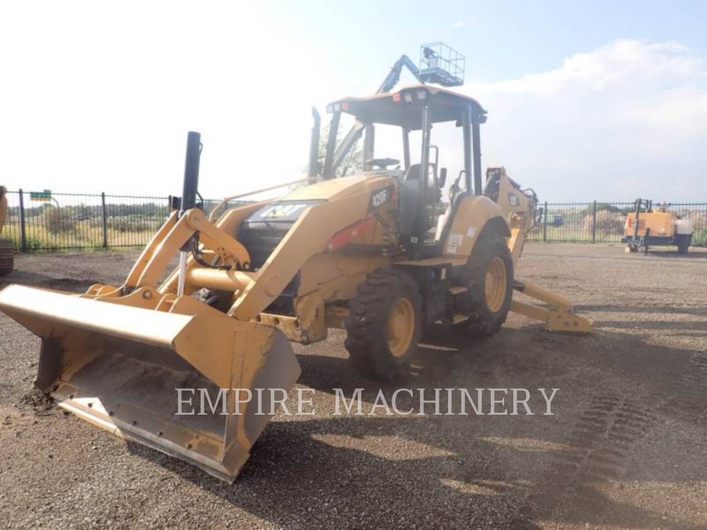 2018 Caterpillar 420F2 4EO Tractor Loader Backhoe