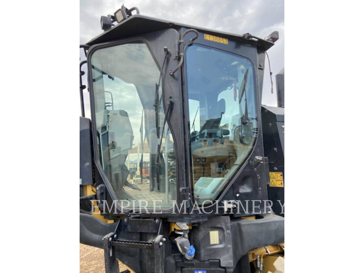 2018 Caterpillar 12M3 Grader - Road