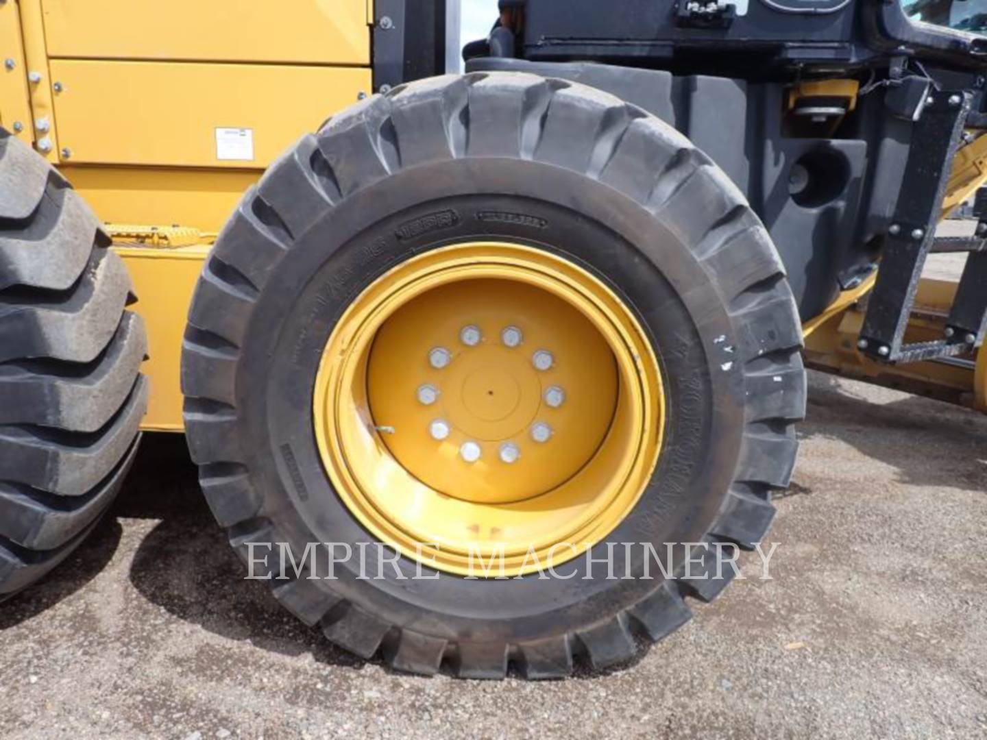 2018 Caterpillar 12M3 Grader - Road