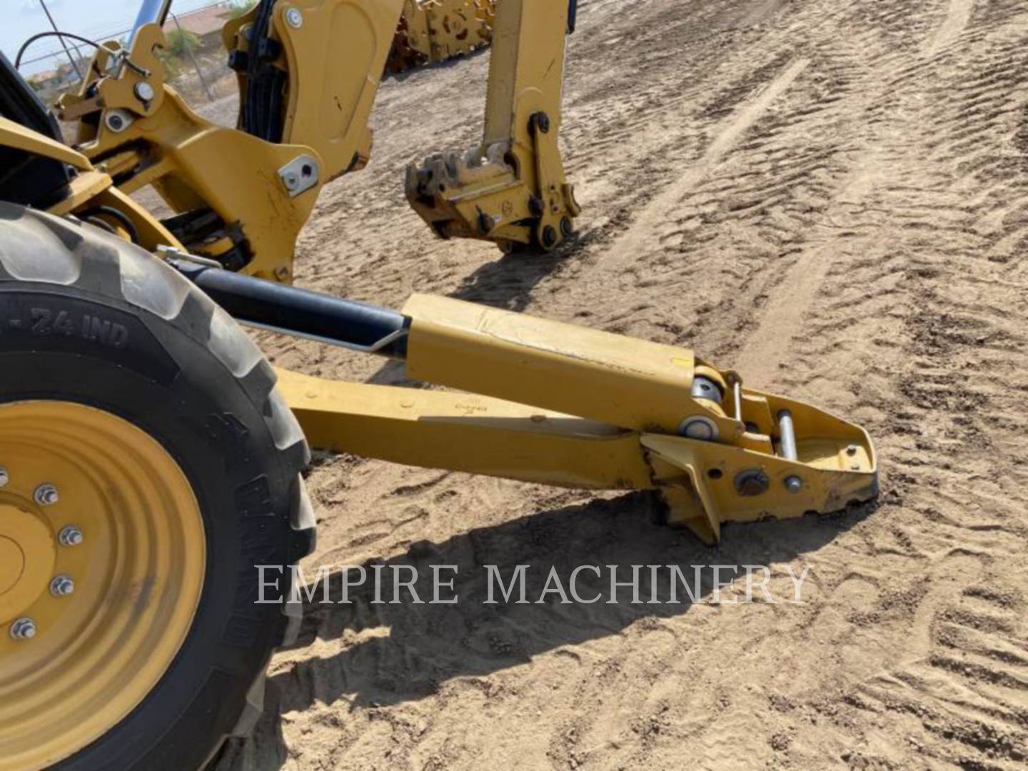 2019 Caterpillar 450-074EOP Tractor Loader Backhoe