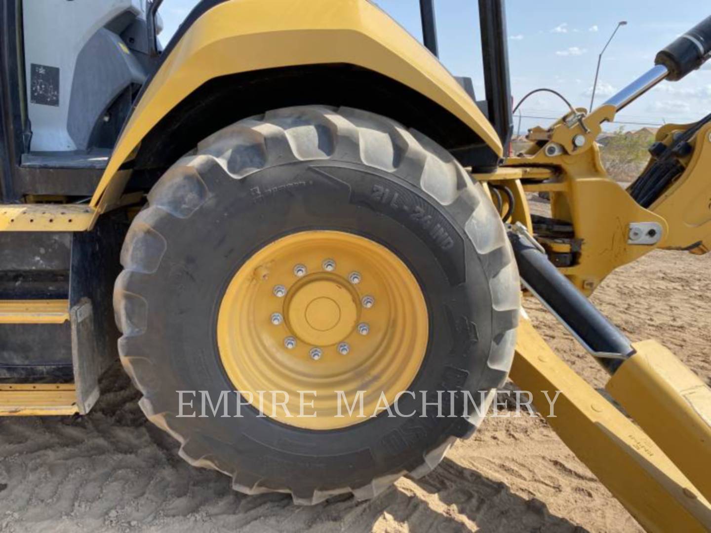 2019 Caterpillar 450-074EOP Tractor Loader Backhoe