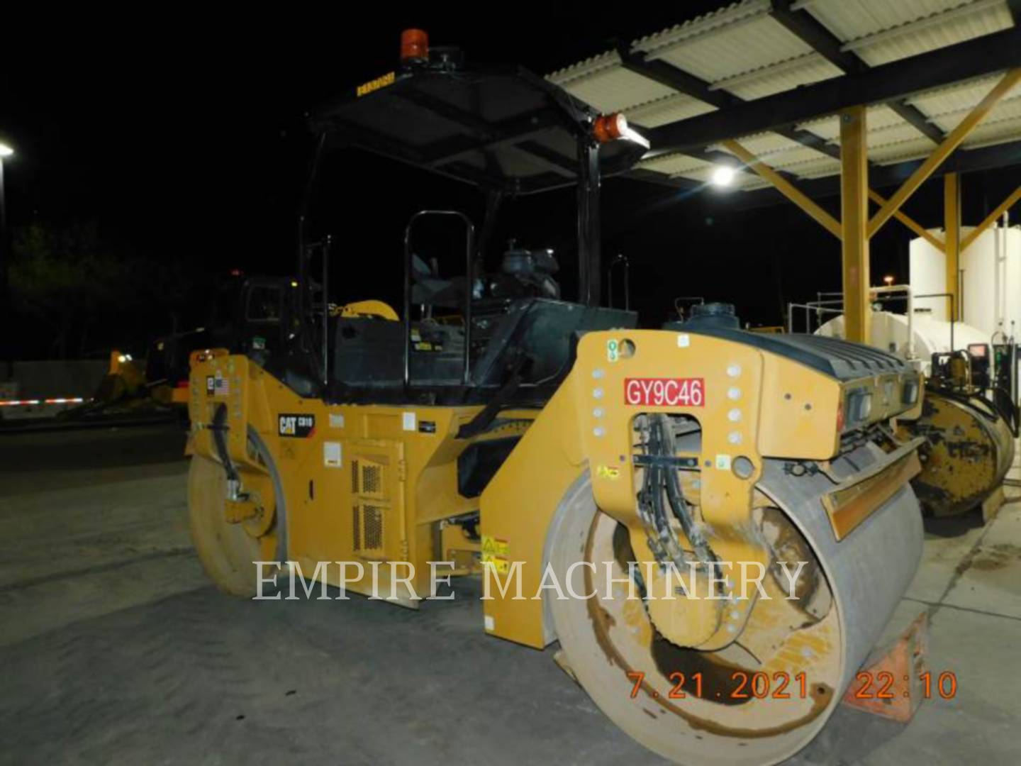 2017 Caterpillar CB10 Vibratory Double