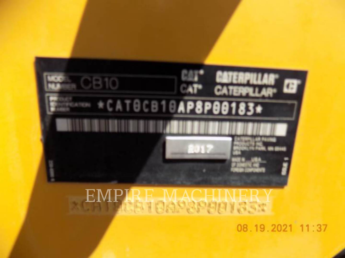 2017 Caterpillar CB10 Vibratory Double