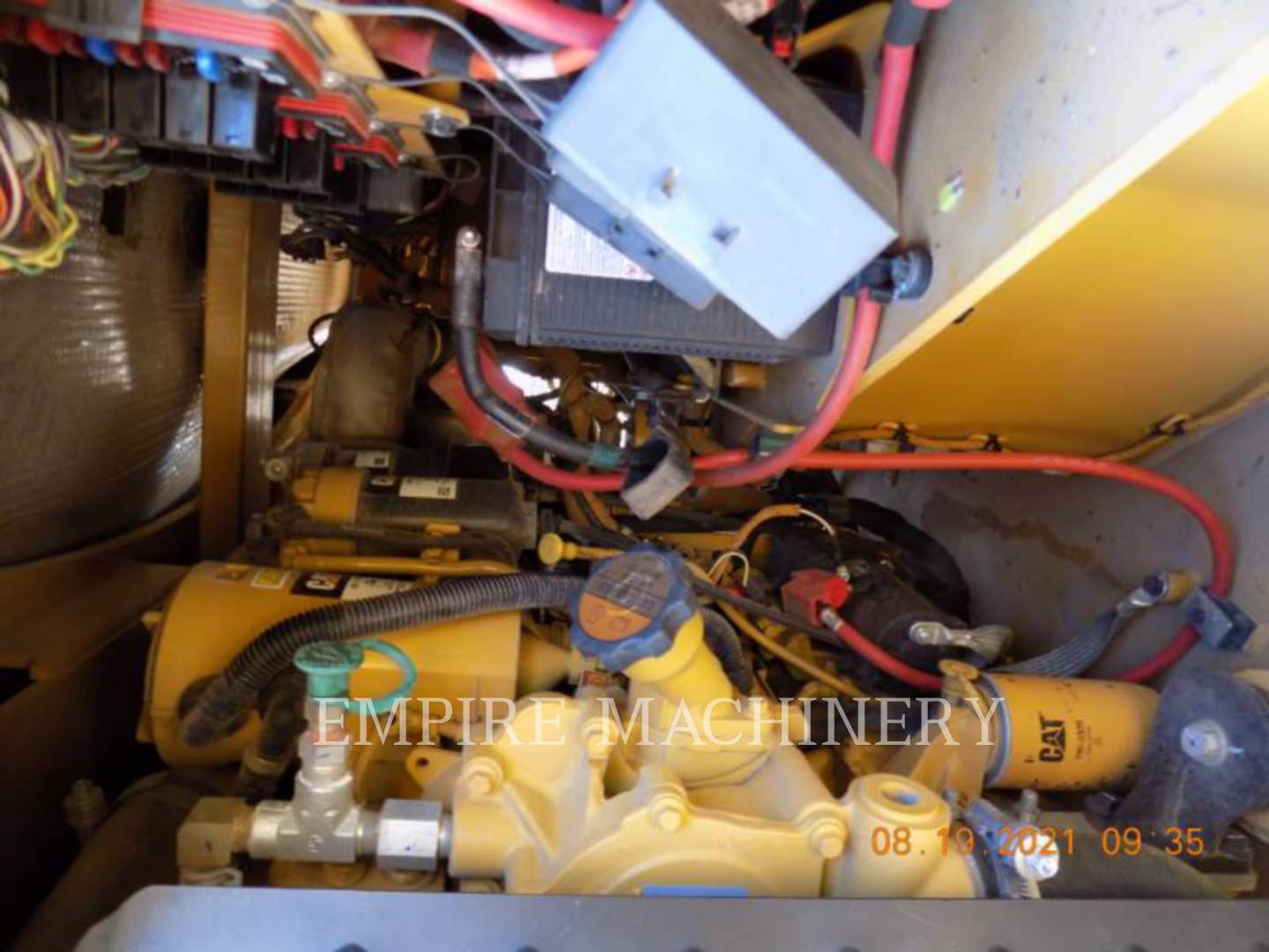 2019 Caterpillar CB15 Vibratory Double