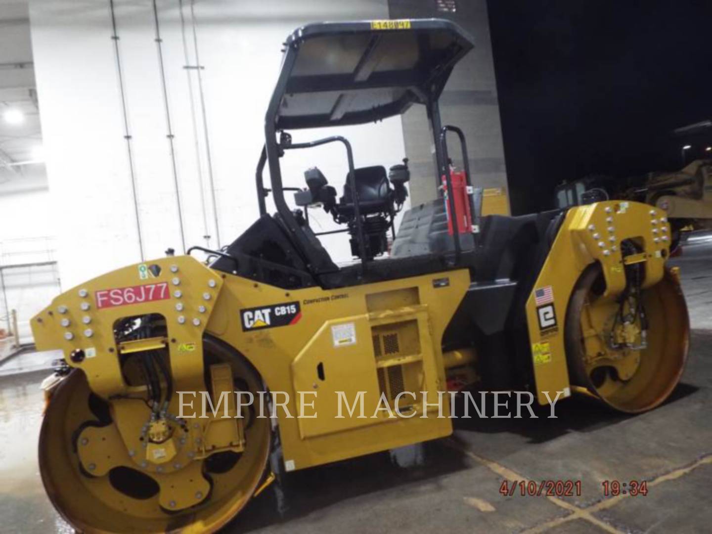 2019 Caterpillar CB15 Vibratory Double