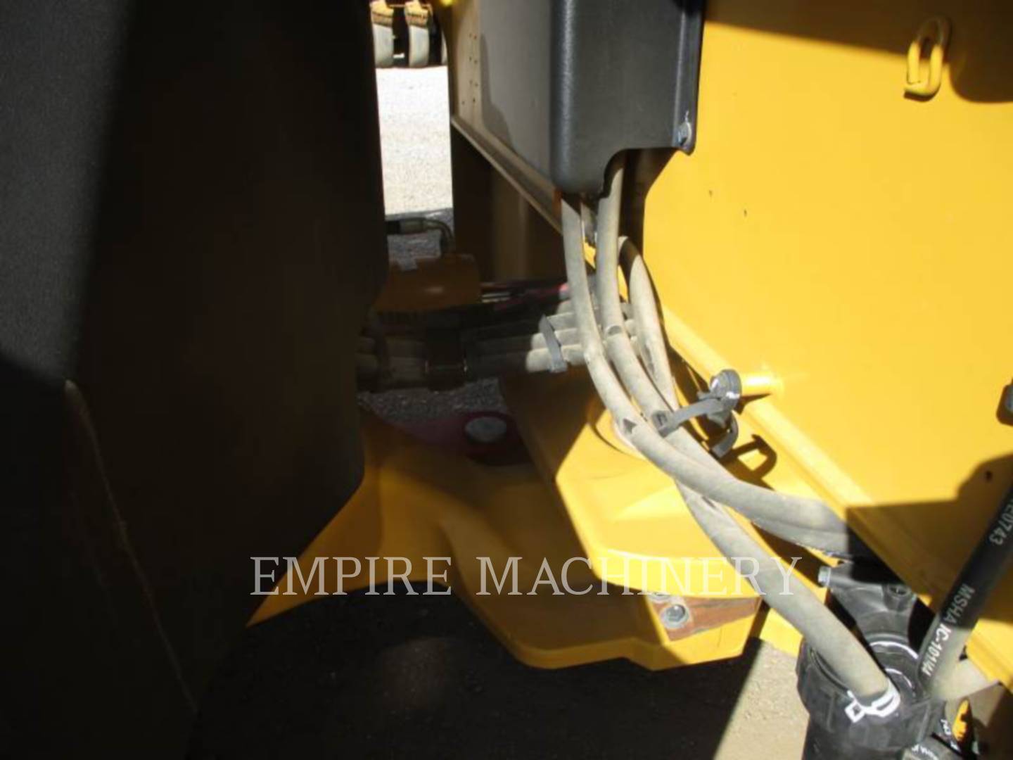 2019 Caterpillar CB15 Vibratory Double