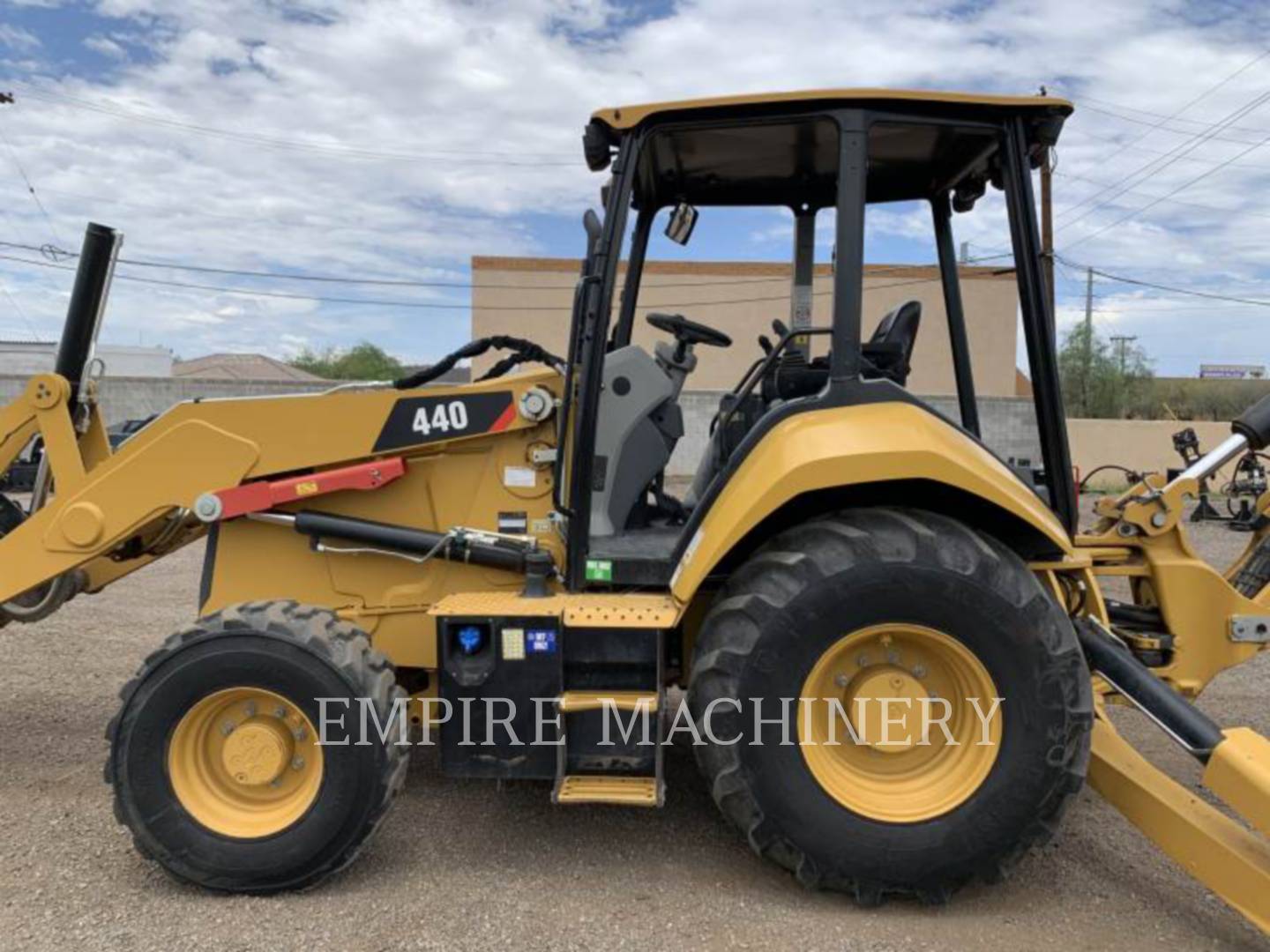 2019 Caterpillar 440-74EOIM Tractor Loader Backhoe