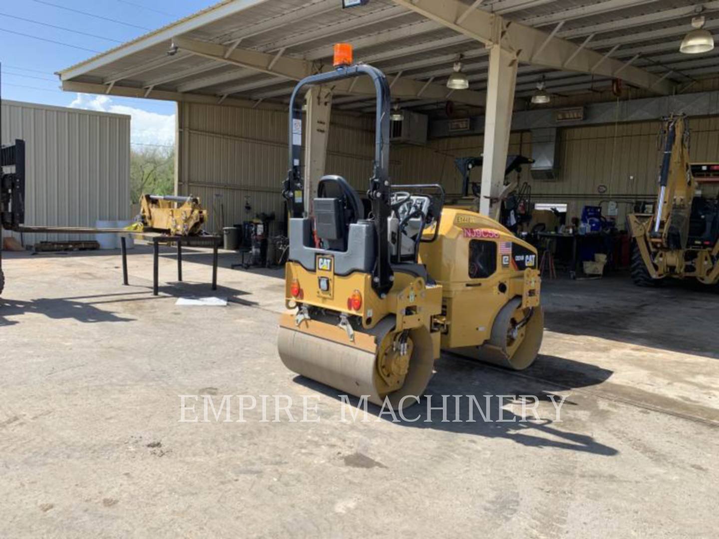 2019 Caterpillar CB24B Vibratory Double