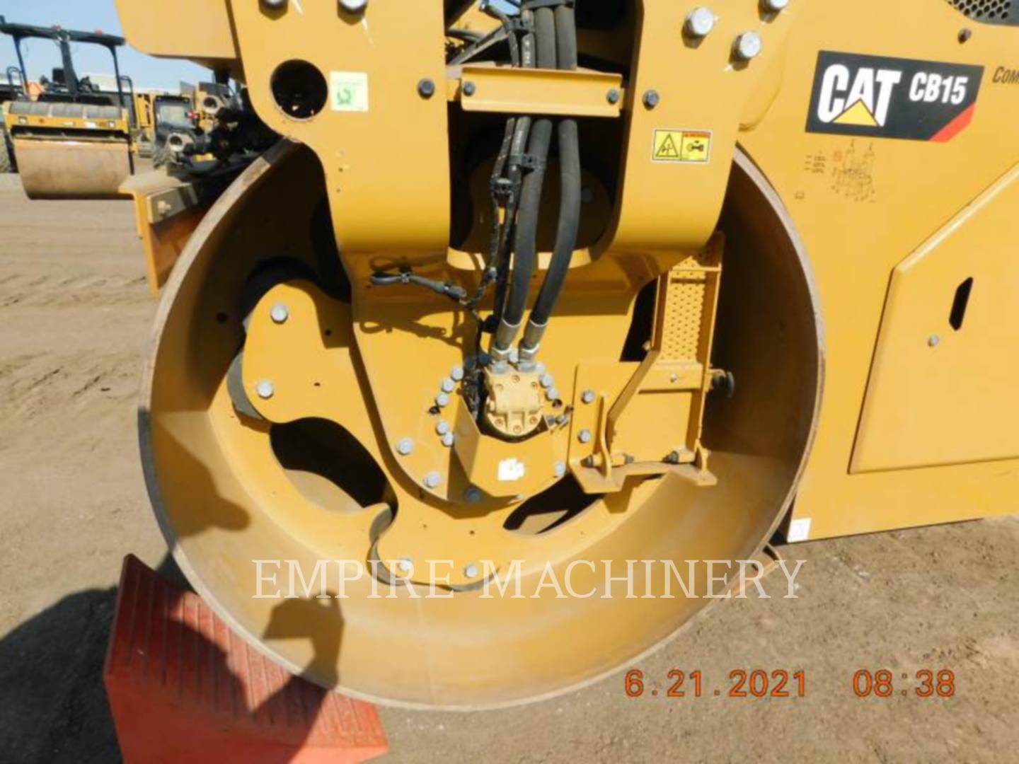 2018 Caterpillar CB15 Vibratory Double