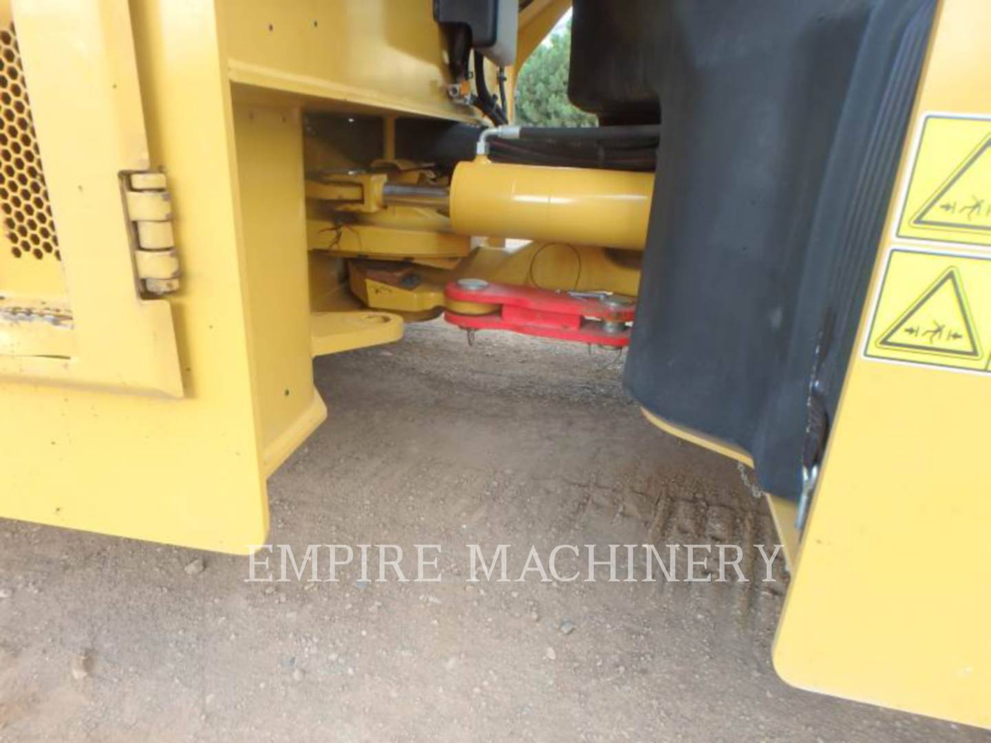 2019 Caterpillar CB15 Vibratory Double