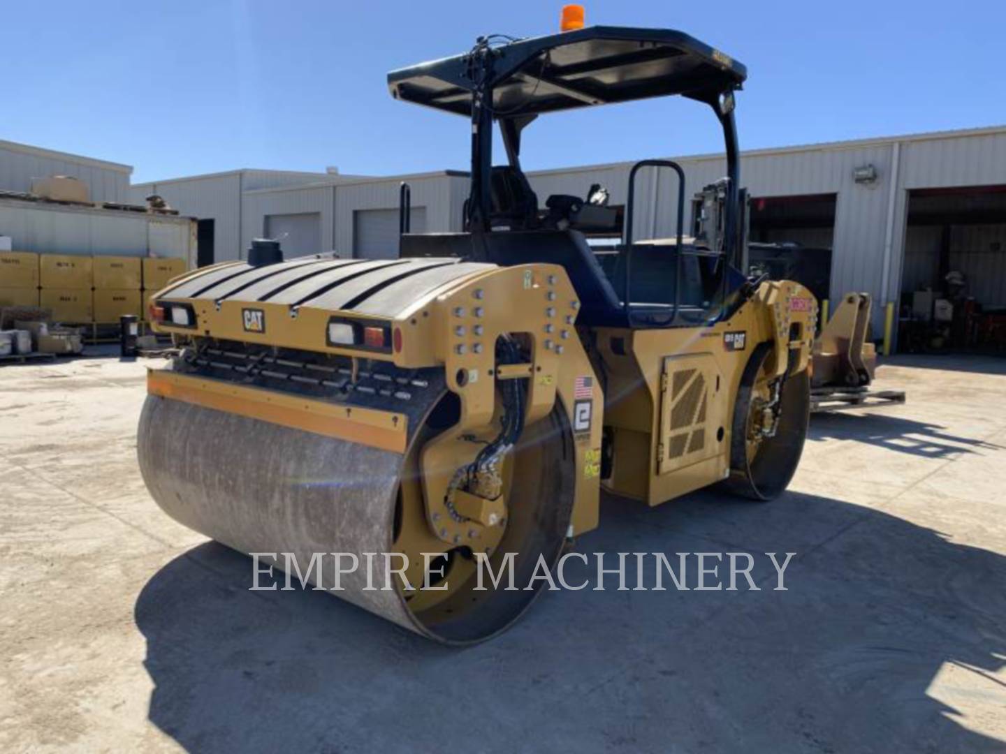 2019 Caterpillar CB15 Vibratory Double