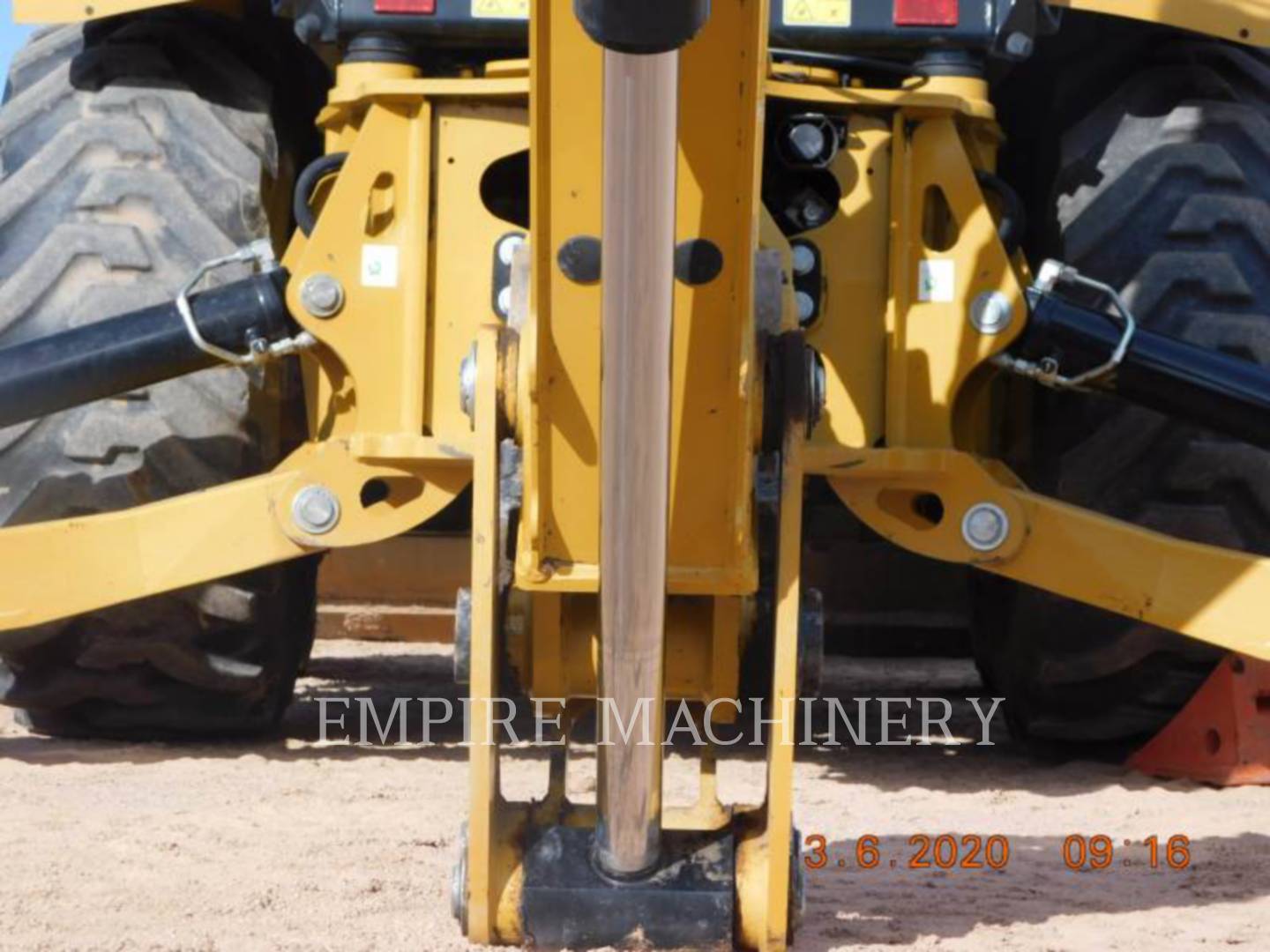 2019 Caterpillar 420F24EOIP Tractor Loader Backhoe