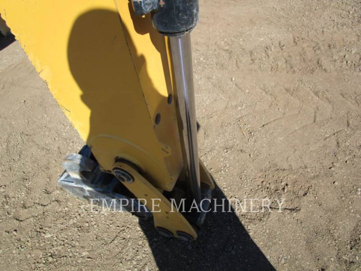 2018 Caterpillar 420F2 HRC Tractor Loader Backhoe