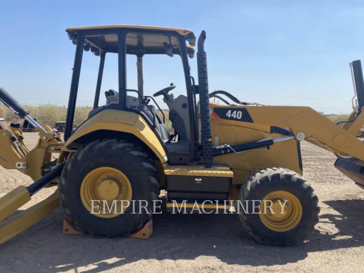 2019 Caterpillar 440-74EOIM Tractor Loader Backhoe