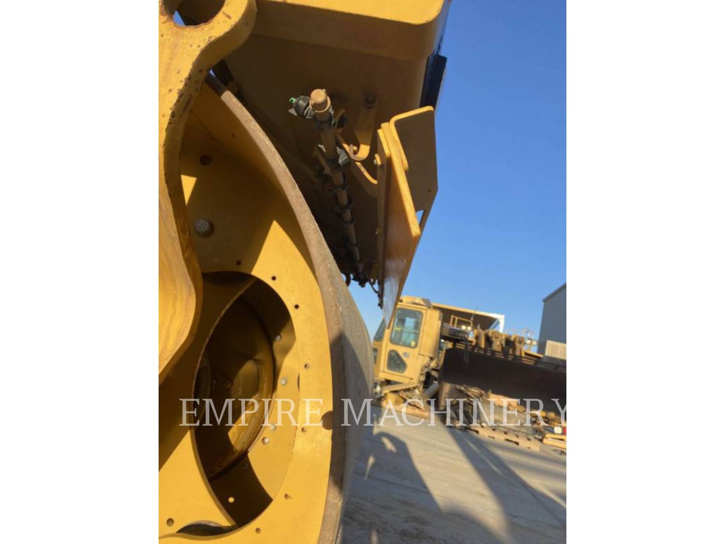 2017 Caterpillar CB10 Vibratory Double