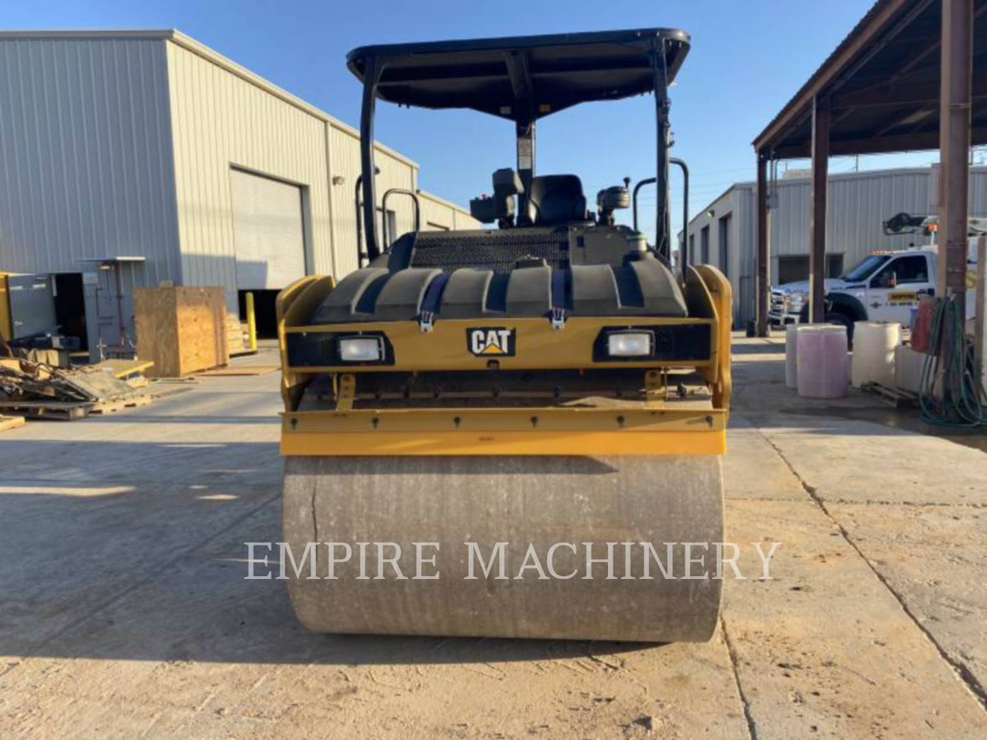 2017 Caterpillar CB10 Vibratory Double