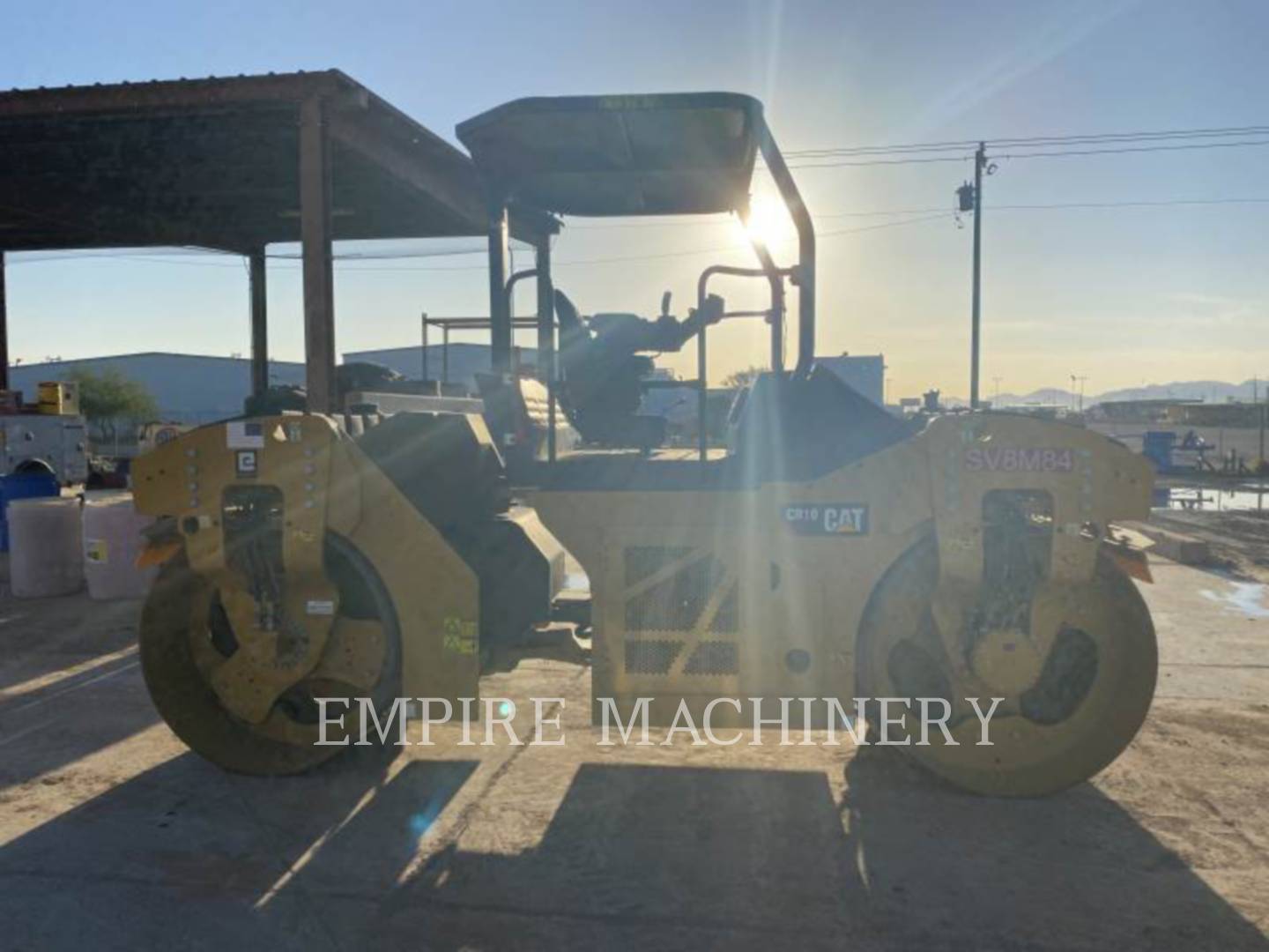 2017 Caterpillar CB10 Vibratory Double