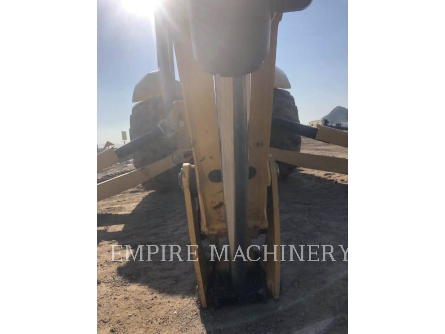 2019 Caterpillar 440-07 4EO Tractor Loader Backhoe