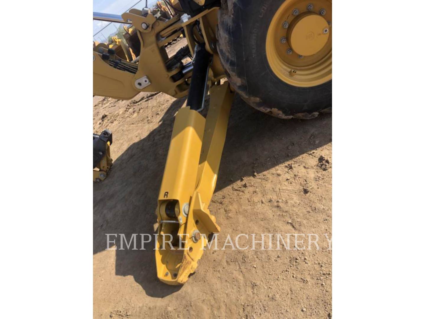 2019 Caterpillar 440-07 4EO Tractor Loader Backhoe